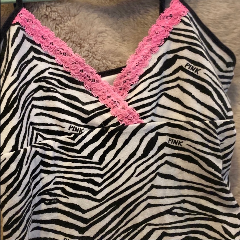 🌼Pink by Victora’s Secret Tank Top 🌺